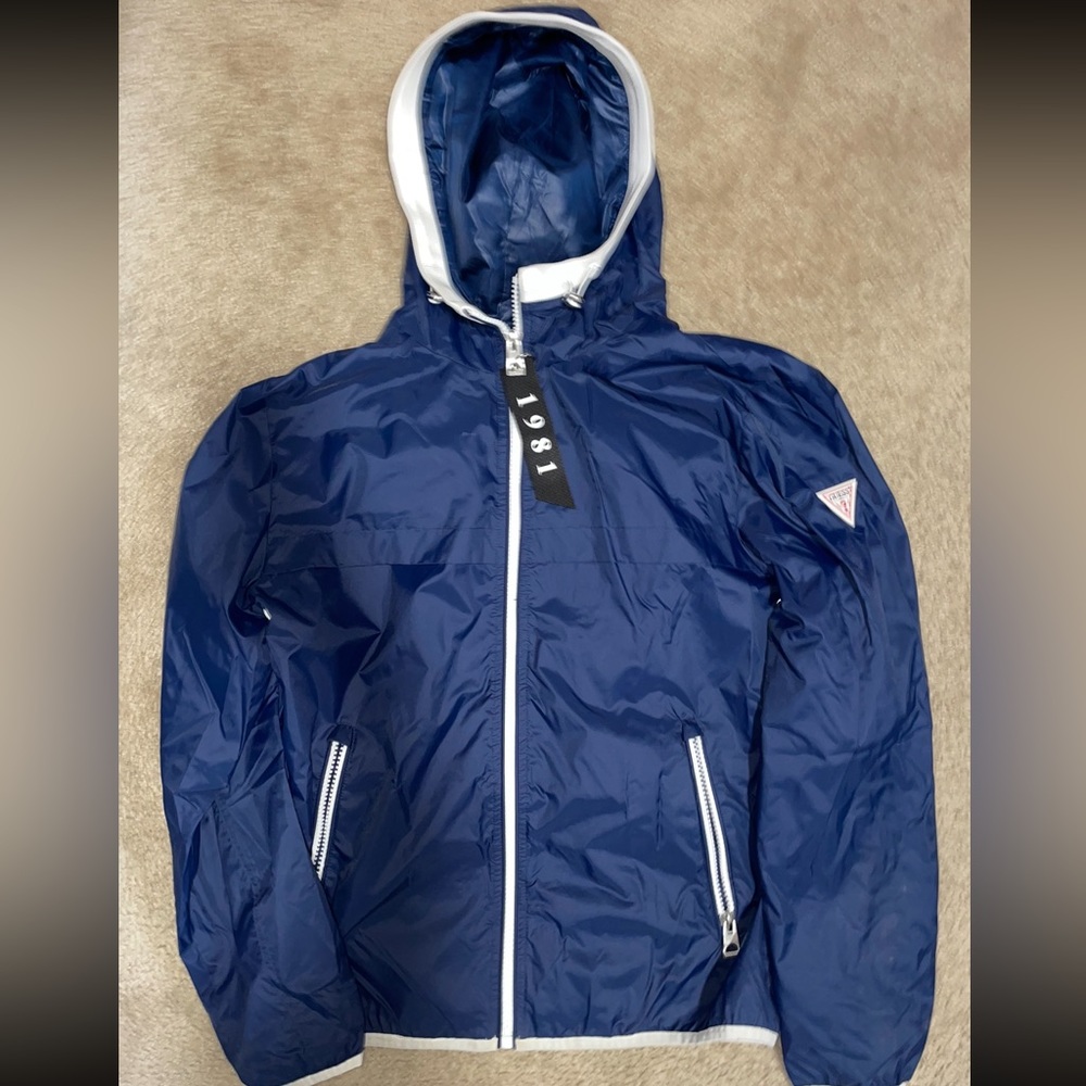 Men’s Guess Raincoat size M